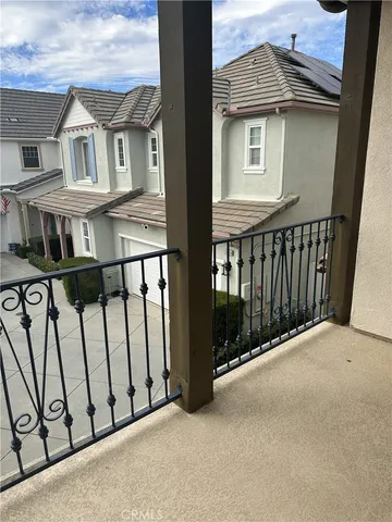 $3,300 | 31760 Green Oak Way, Temecula, CA 92592