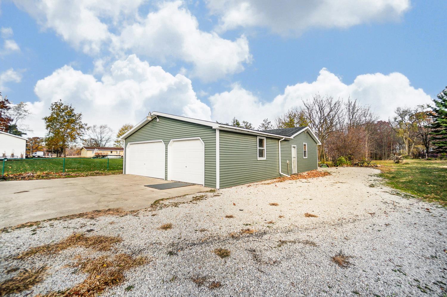 8324 Dafforn Road Churubusco, IN 46723 - Photo 26 of 36