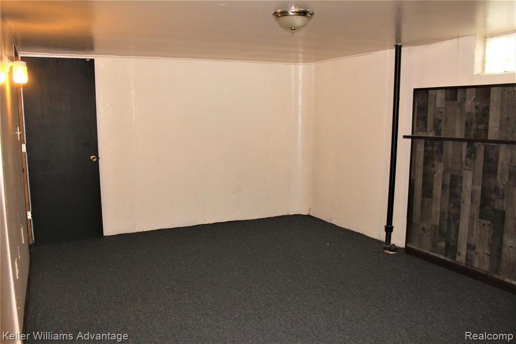 18105 Stephens Eastpointe, MI 48021 - Photo 19 of 24 Gallery Image 19