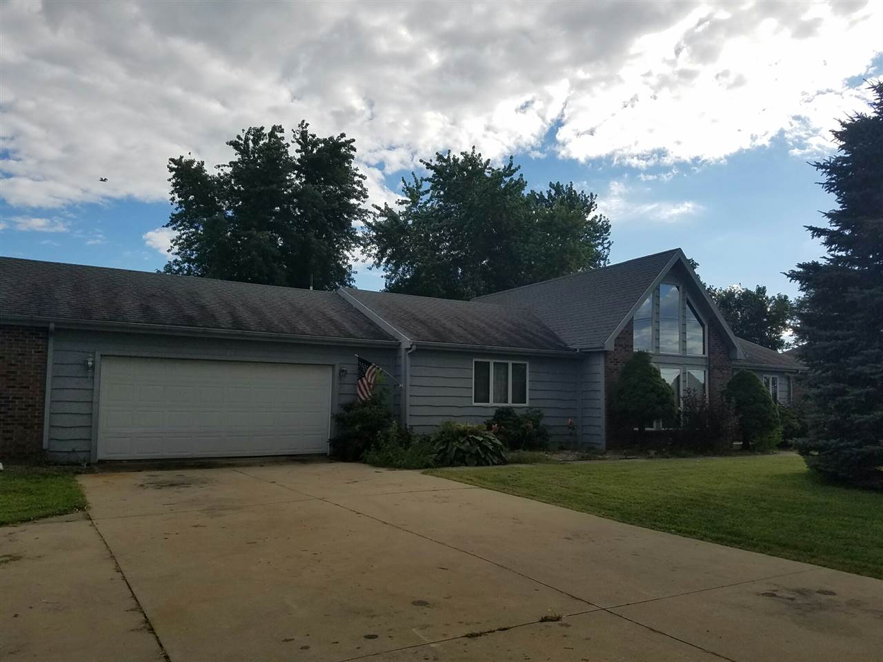 1305 East Kelly Road Frankfort, IN 46041 - Photo 1 of 12 Gallery Image 1