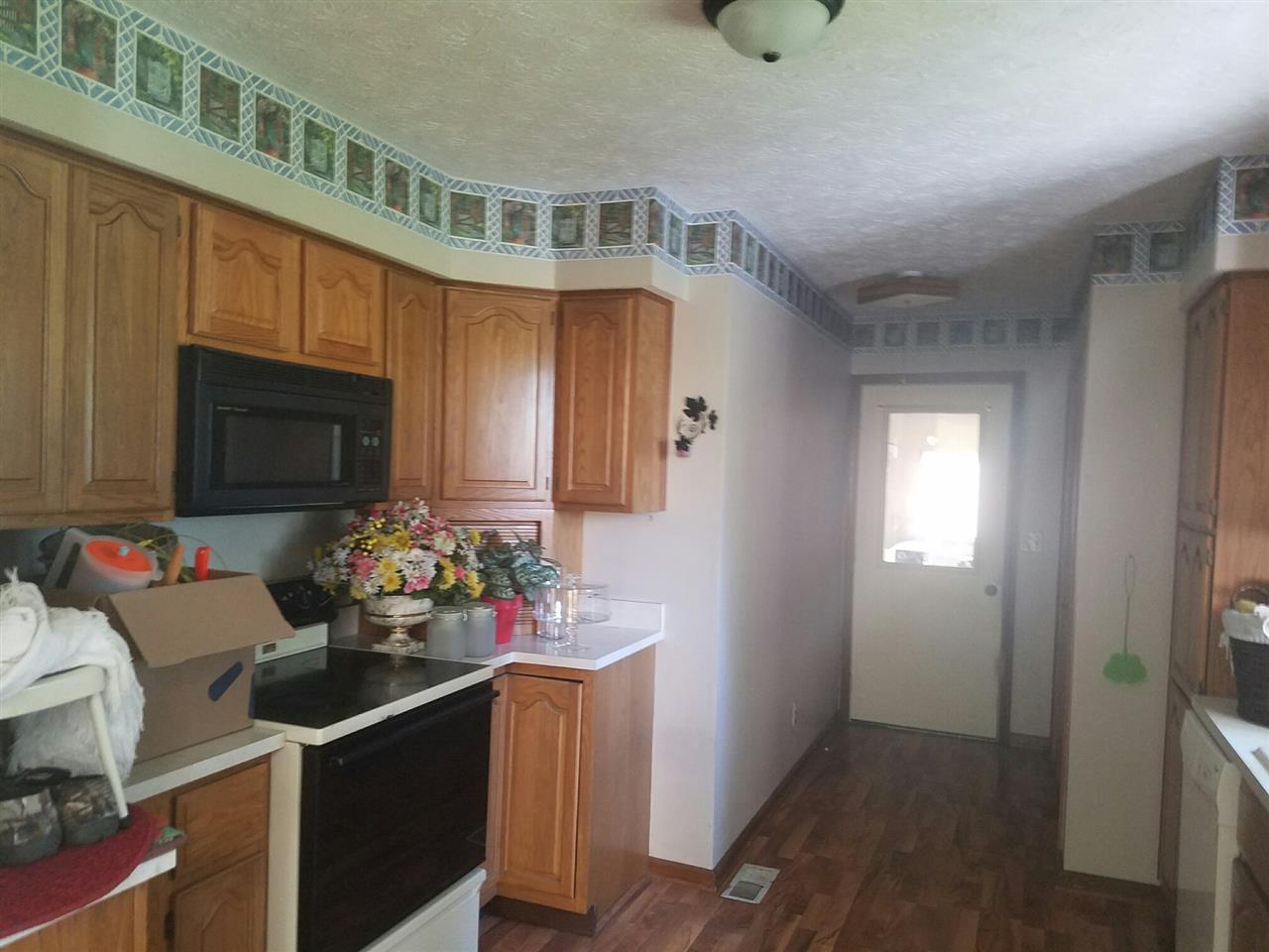 1305 East Kelly Road Frankfort, IN 46041 - Photo 4 of 12 Gallery Image 4