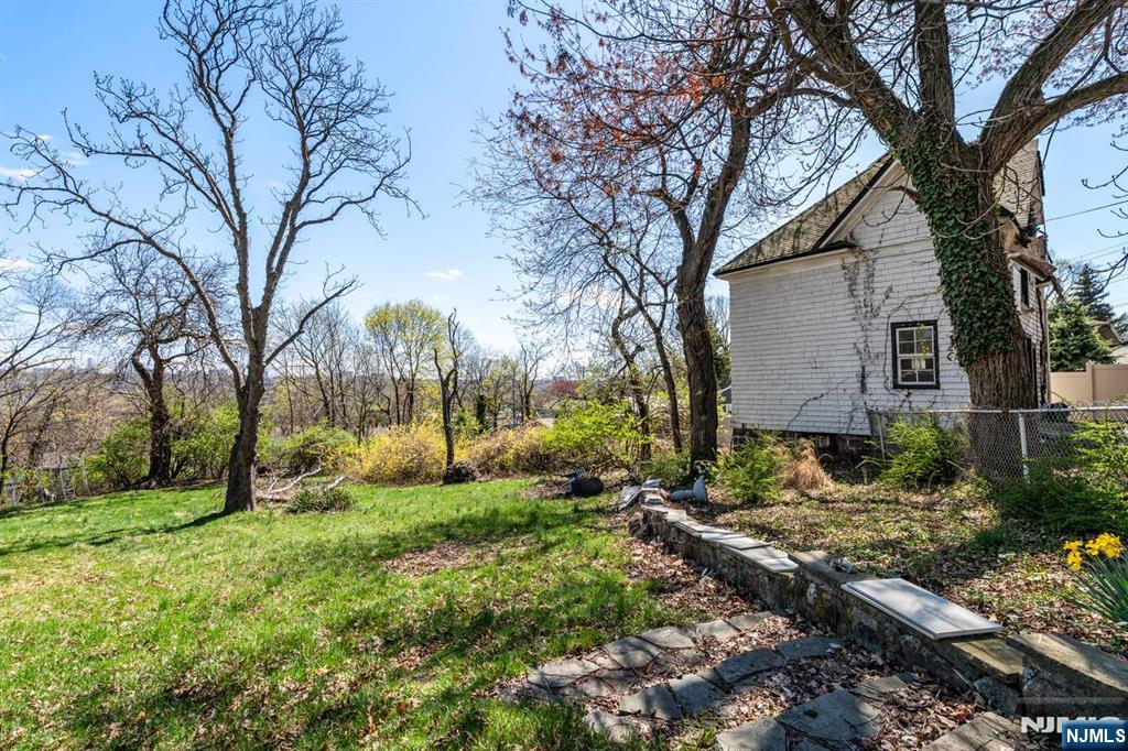 525 Teaneck Road Ridgefield Park, NJ 07660 - Photo 10 of 14