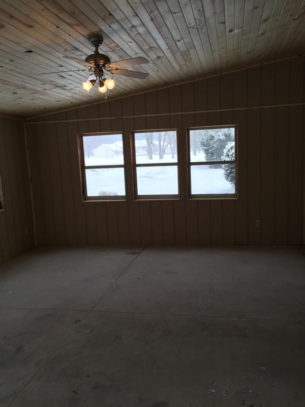 56567 Ash Road Osceola, IN 46561 - Photo 6 of 11 Gallery Image 6