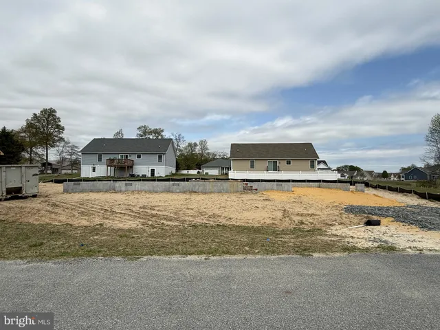 $325,000 | 304 East 7th Street, Seaford, DE 19973