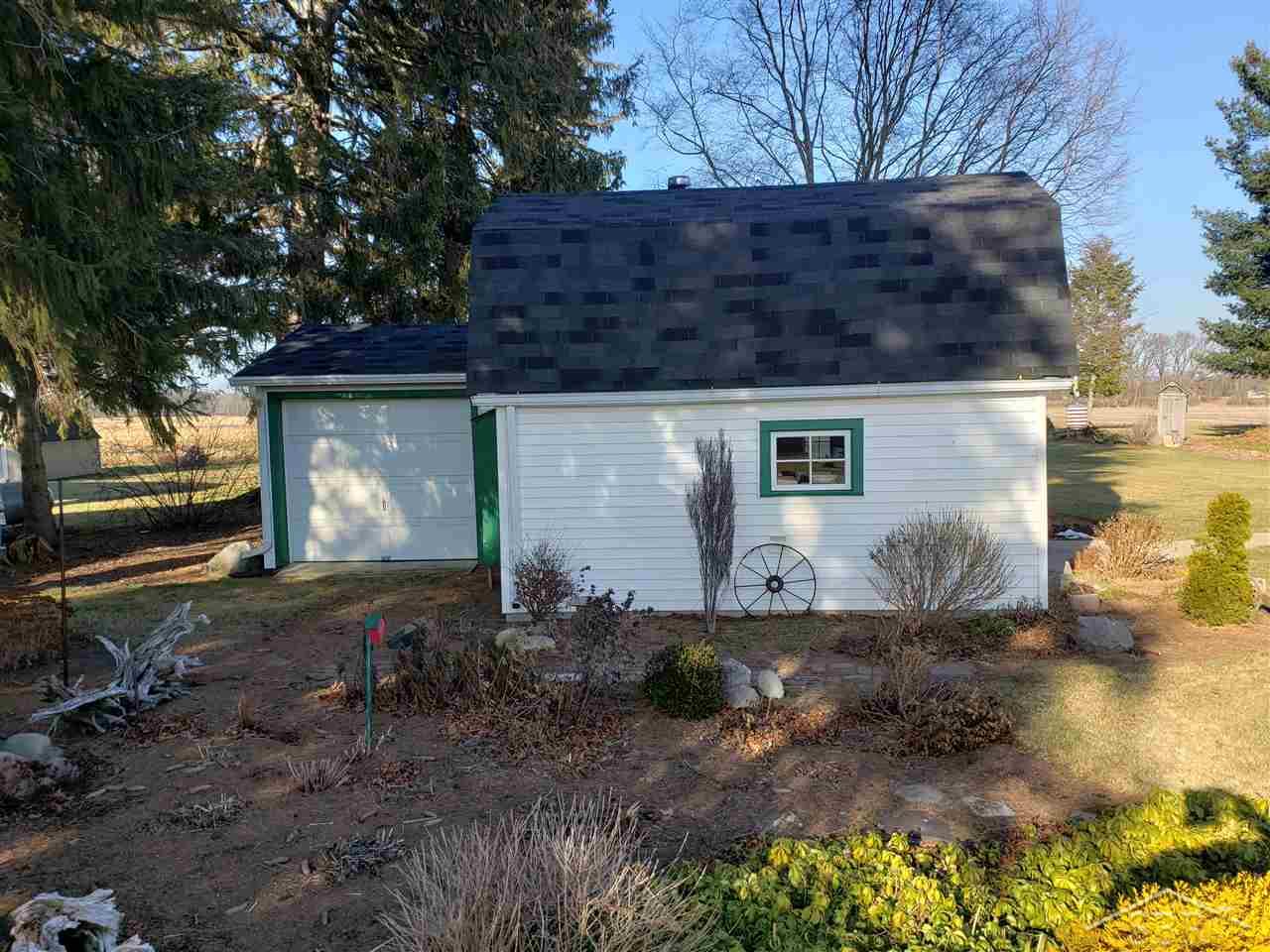 6835 East Burt Road Birch Run, MI 48415 - Photo 23 of 26 50002758-22.JPG