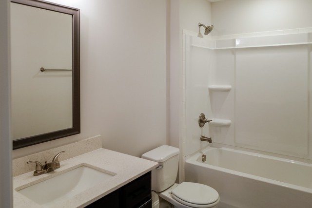 56 Cherry Road Clarksville, TN 37042 - Photo 21 of 28 Gallery Image 21