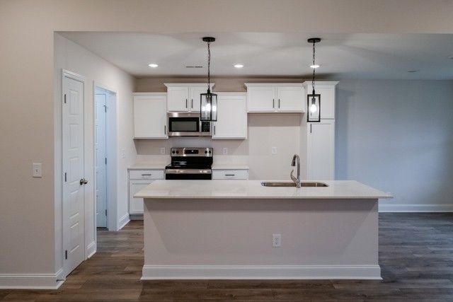 56 Cherry Road Clarksville, TN 37042 - Photo 4 of 28 Gallery Image 4
