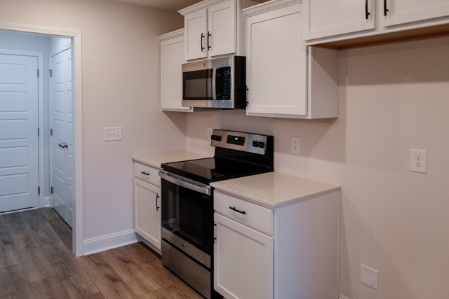 56 Cherry Road Clarksville, TN 37042 - Photo 7 of 28 Gallery Image 7