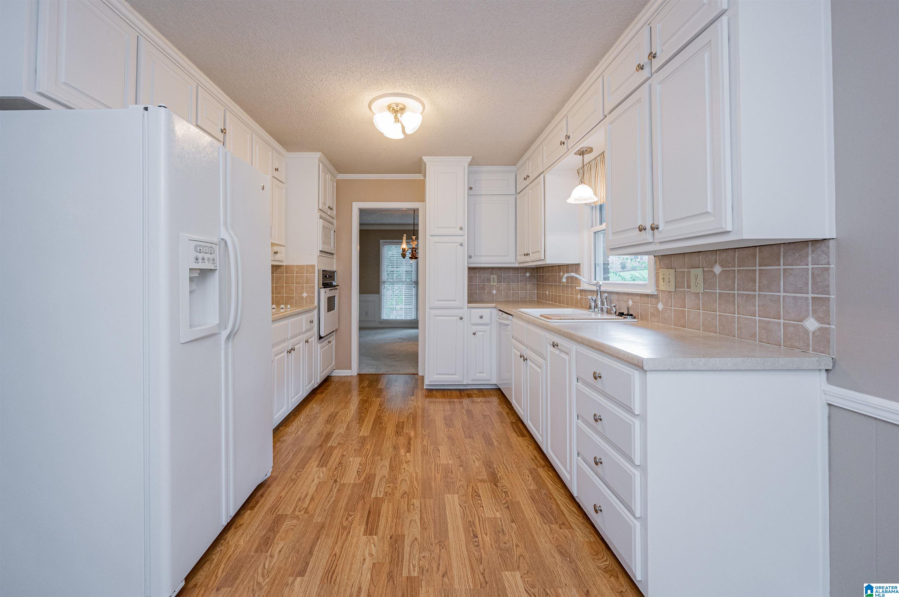 3589 Brookfield Road Birmingham, AL 35226 - Photo 9 of 50