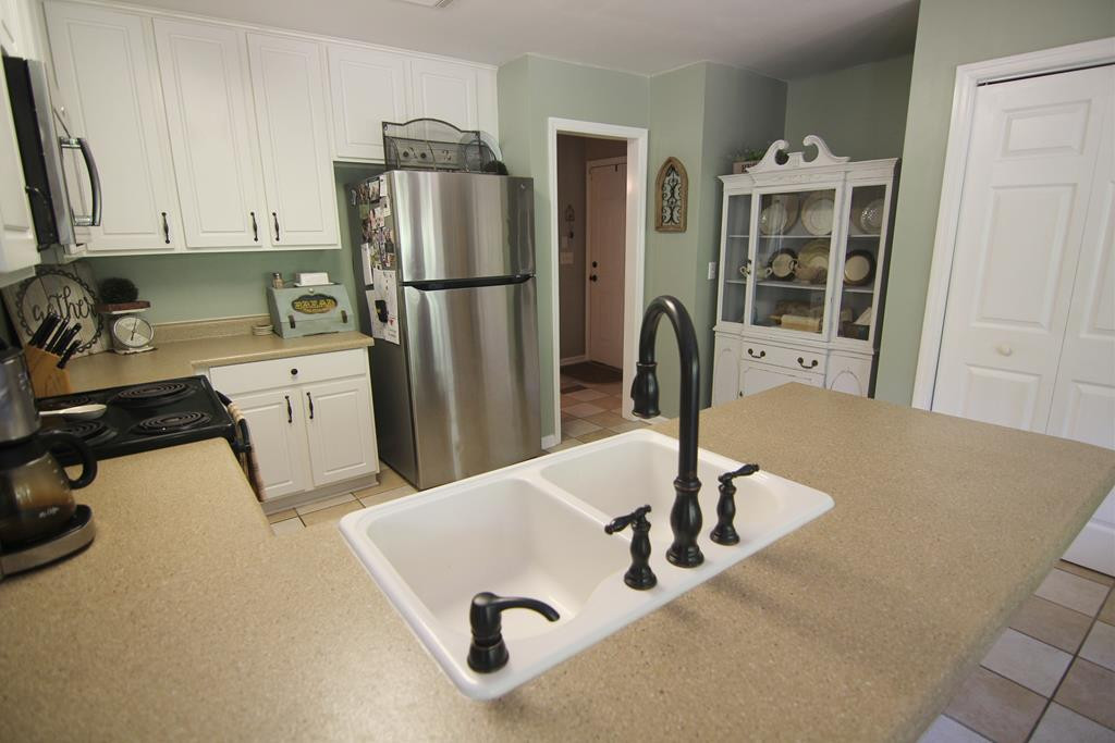 1742 Lawerence Road Hephzibah, GA 30815 - Photo 11 of 35 Gallery Image 11