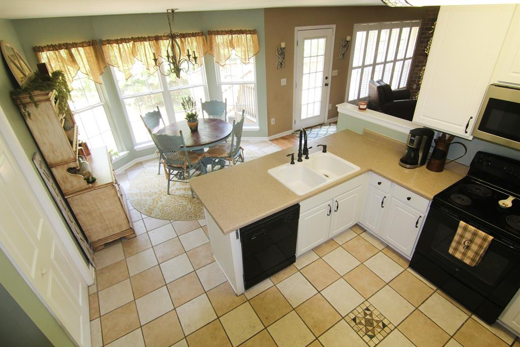 1742 Lawerence Road Hephzibah, GA 30815 - Photo 10 of 35 Gallery Image 10