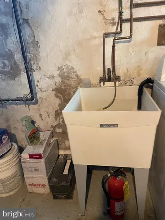 $2,000 | 18 Greenhill Road, Unit A, Media, PA 19063