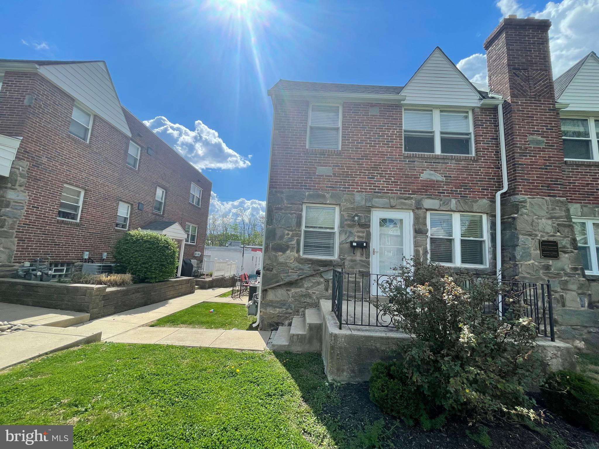 18 Greenhill Road, Unit A Media, PA 19063 - Photo 17 of 17 Front Yard and Patio