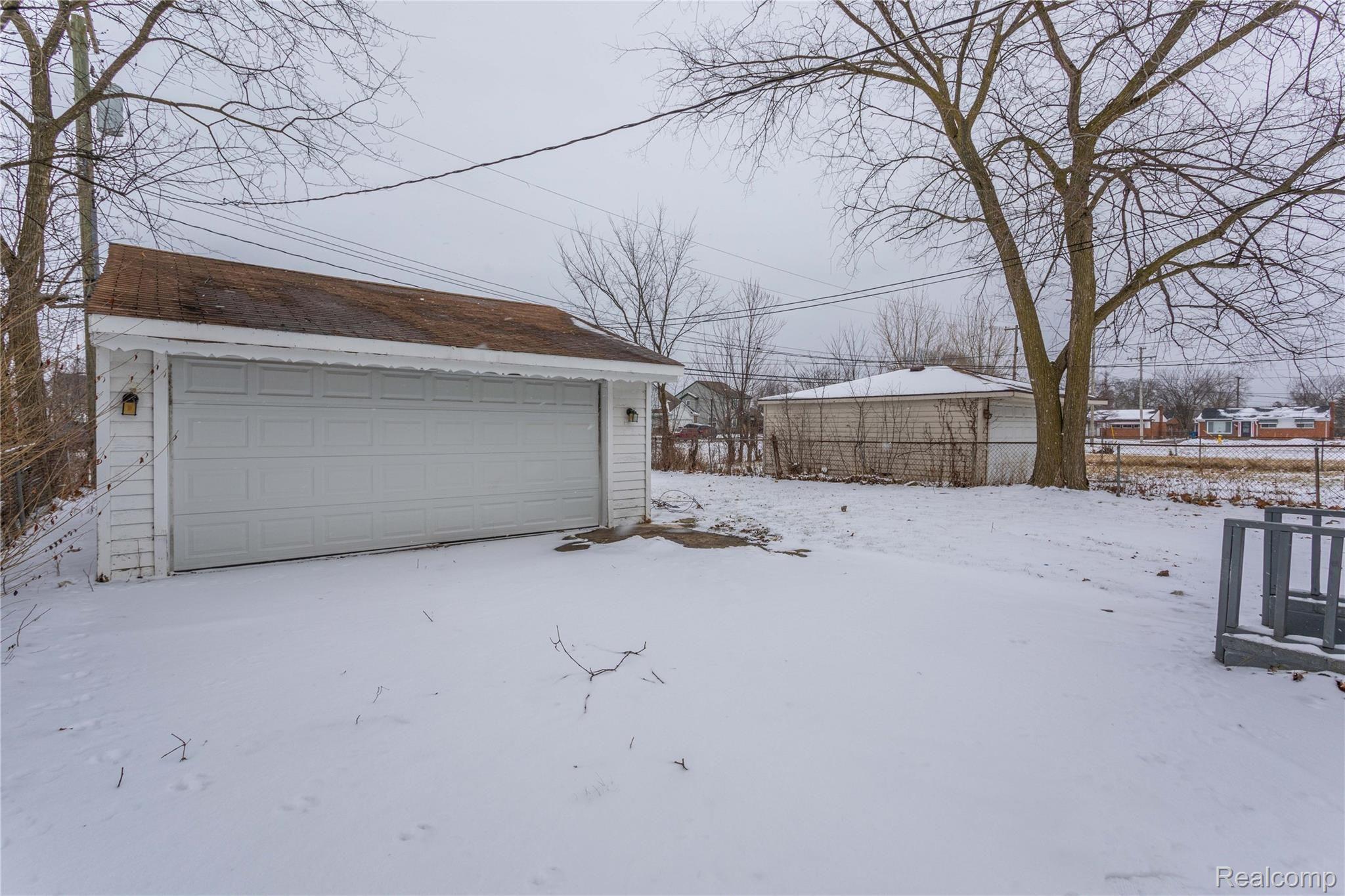 28900 York Street Inkster, MI 48141 - Photo 25 of 27 -23.jpg