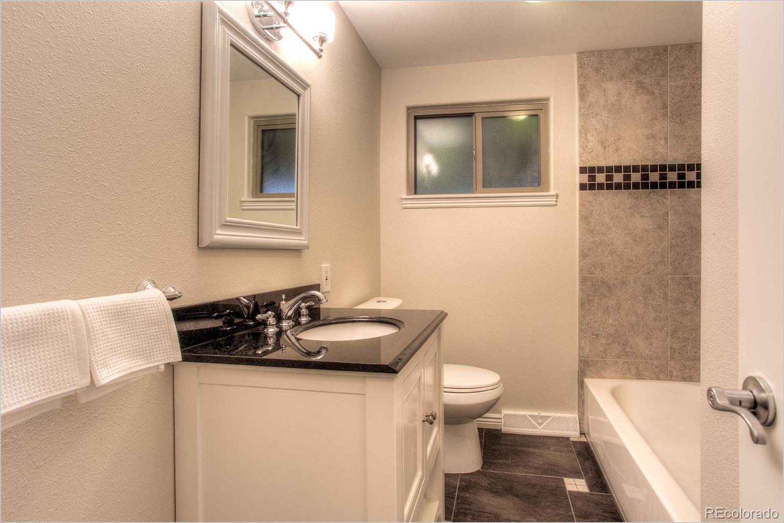 5820 Cliff Road Evergreen, CO 80439 - Photo 19 of 25 Gallery Image 19