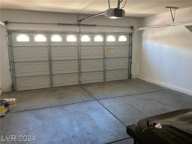 $2,450 | 843 Trout Stream Court, Henderson, NV 89052