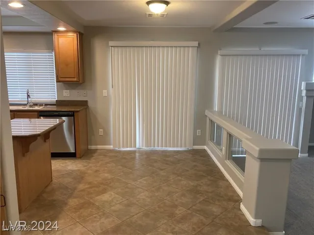 $2,450 | 843 Trout Stream Court, Henderson, NV 89052