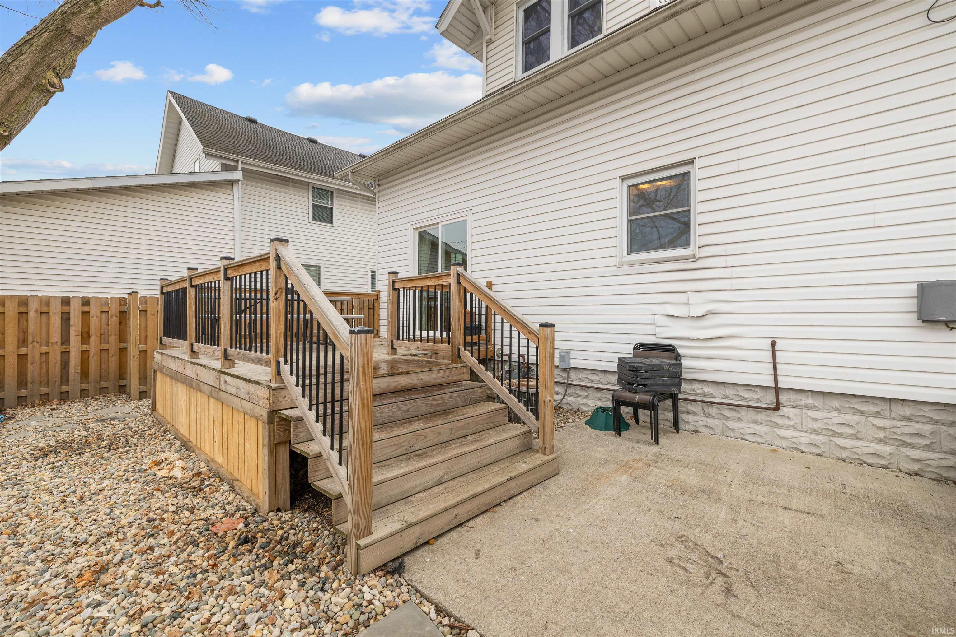 511 East 7th Street Auburn, IN 46706 - Photo 29 of 34