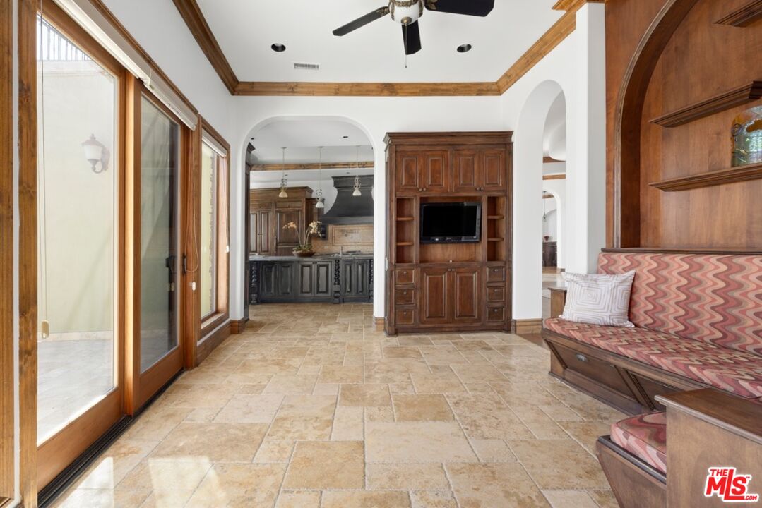 2695 Shady Ridge Lane Diamond Bar, CA 91765 - Photo 9 of 70