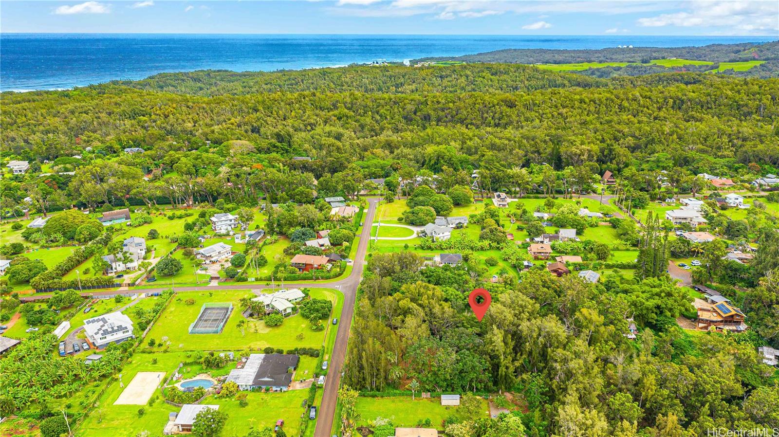 Parcel 49 Alapio Road Haleiwa, HI 96712 - Photo 2 of 25 a view of a large yard