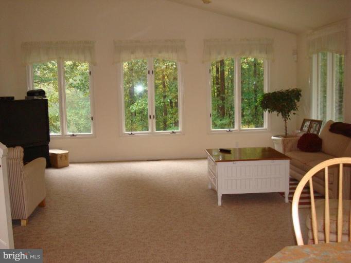 3664 Muddy Creek Road Edgewater, MD 21037 - Photo 9 of 28 Living Room #2
