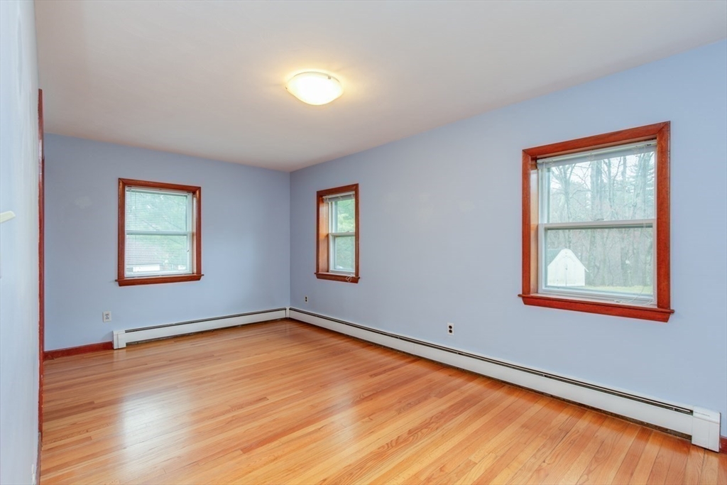 11 Lincoln Road Billerica, MA 01821 - Photo 12 of 34 Gallery Image 12