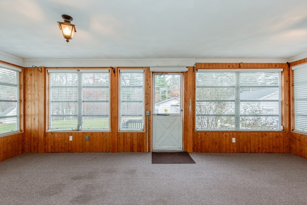 11 Lincoln Road Billerica, MA 01821 - Photo 20 of 34 Gallery Image 20