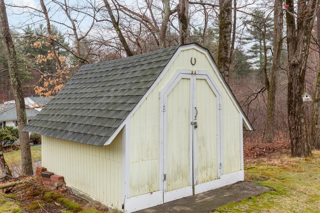 11 Lincoln Road Billerica, MA 01821 - Photo 27 of 34 Gallery Image 27
