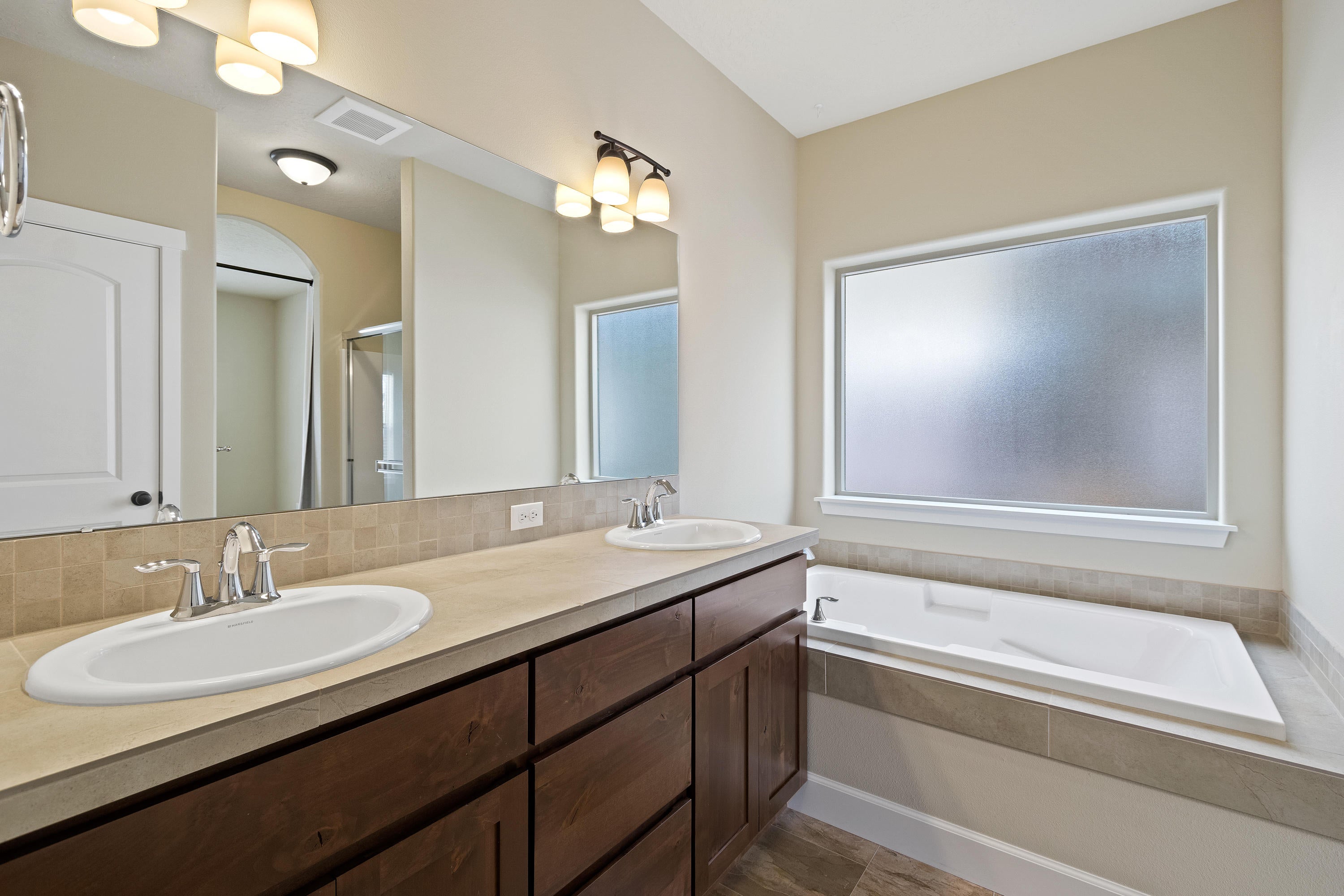 62741 Hawkview Road Bend, OR 97701 - Photo 20 of 28 DSC06615