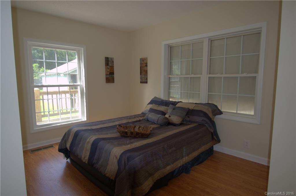 33 Laurel Pines Church Road, Unit 1 Fairview, NC 28730 - Photo 13 of 16 Gallery Image 13