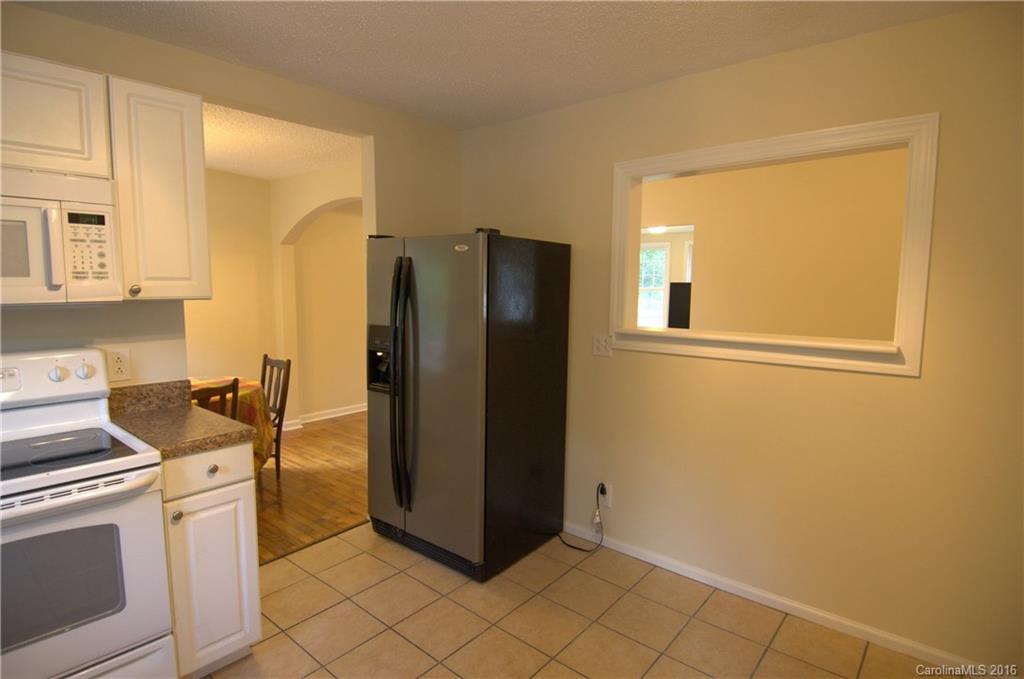 33 Laurel Pines Church Road, Unit 1 Fairview, NC 28730 - Photo 8 of 16 Gallery Image 8