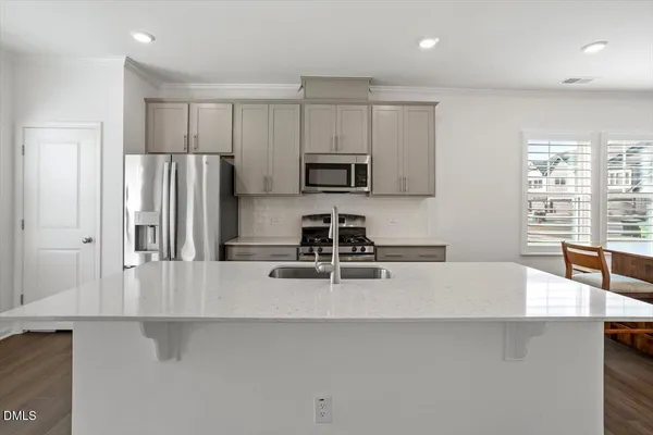 $2,100 | 689 Mirkwood Avenue, Apex, NC 27523