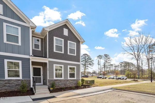 $2,100 | 689 Mirkwood Avenue, Apex, NC 27523