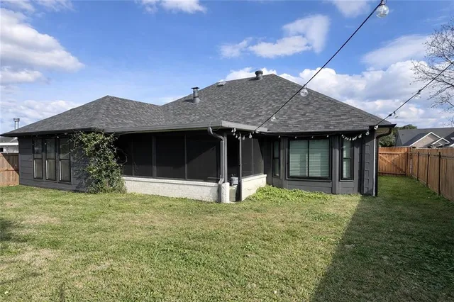 $247,900 | 33 Sandpiper Drive, Laplace, LA 70068