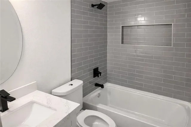 $247,900 | 33 Sandpiper Drive, Laplace, LA 70068