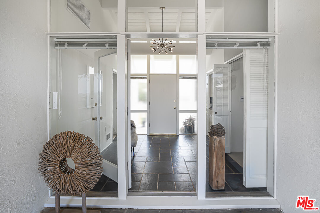 1373 Las Canoas Road Pacific Palisades, CA 90272 - Photo 5 of 19 a view of entryway