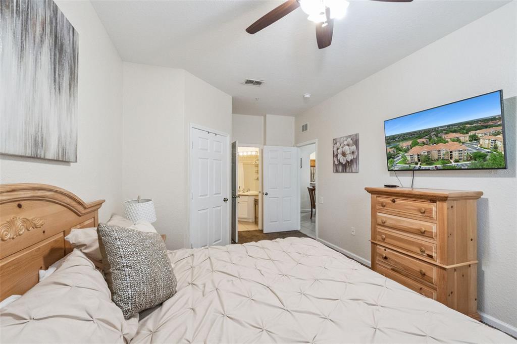 2821 Almaton Loop, Unit 203 Kissimmee, FL 34747 - Photo 14 of 52