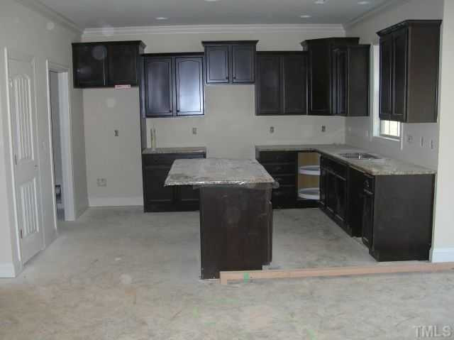 5008 Nautia Street Raleigh, NC 27606 - Photo 6 of 7 Kitchen