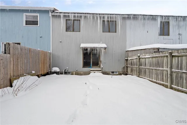 $219,900 | 416 MacKay Avenue, Camillus, NY 13219