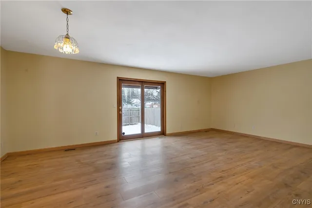 $219,900 | 416 MacKay Avenue, Camillus, NY 13219