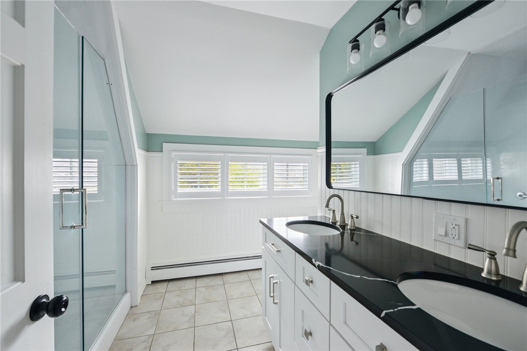 450 Ocean Road, Unit B Narragansett, RI 02882 - Photo 15 of 20