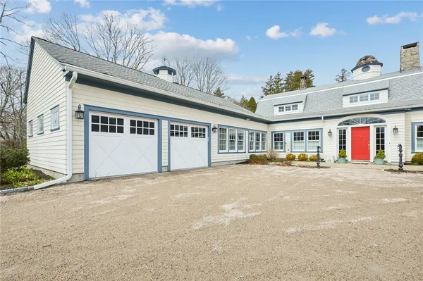 $3,000 | 450 Ocean Road, Unit B, Narragansett, RI 02882