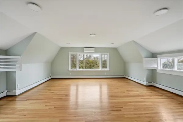 $3,000 | 450 Ocean Road, Unit B, Narragansett, RI 02882