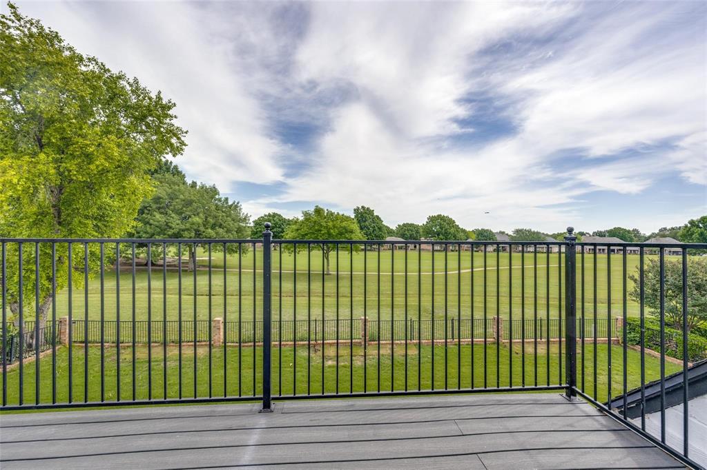 818 Riviera Drive Mansfield, TX 76063 - Photo 4 of 24 Deck