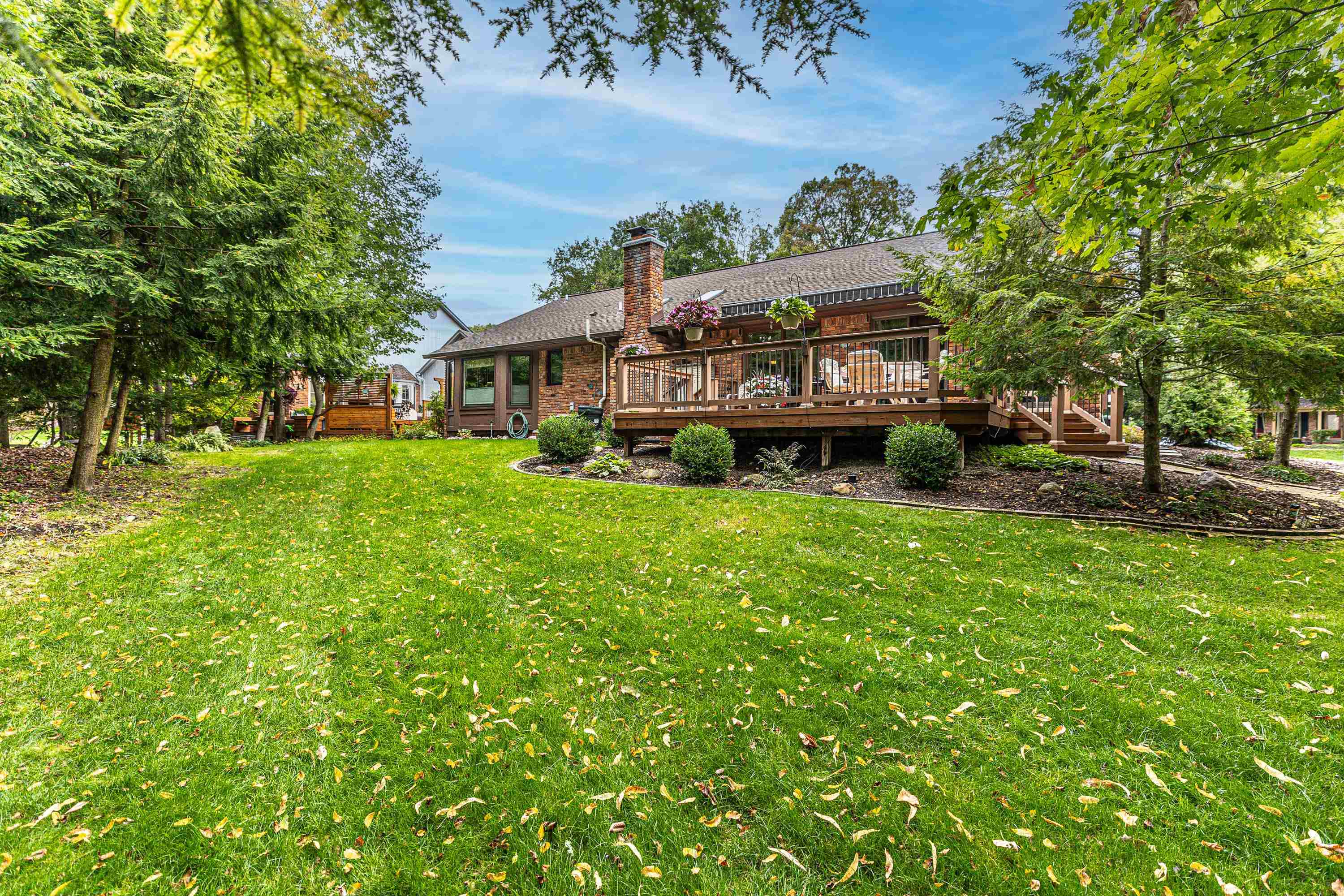 1275 Greenleaf Drive Rochester, MI 48309 - Photo 8 of 36 50123395-7.JPG