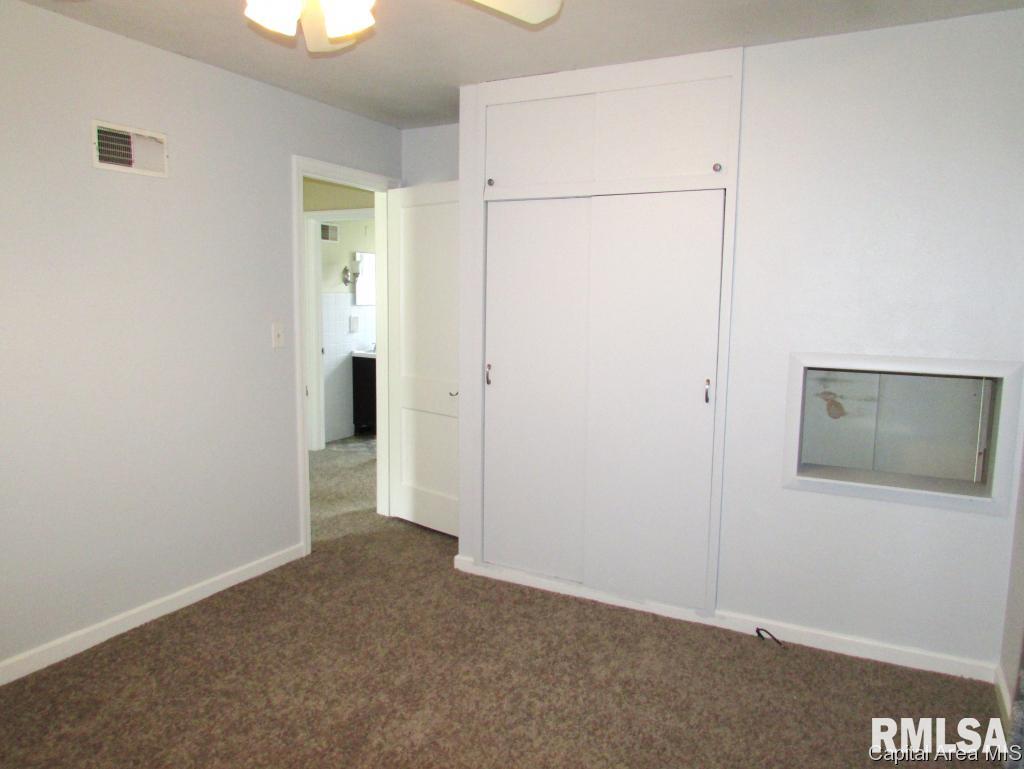 2305 South Spring Street Springfield, IL 62704 - Photo 5 of 15