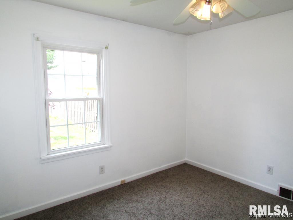 2305 South Spring Street Springfield, IL 62704 - Photo 6 of 15
