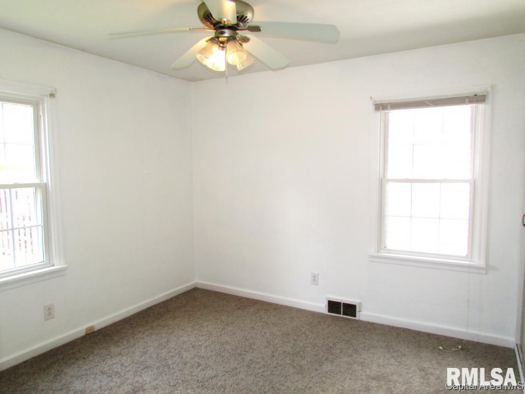 2305 South Spring Street Springfield, IL 62704 - Photo 7 of 15
