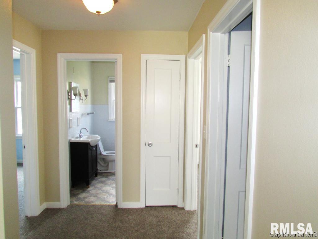 2305 South Spring Street Springfield, IL 62704 - Photo 9 of 15