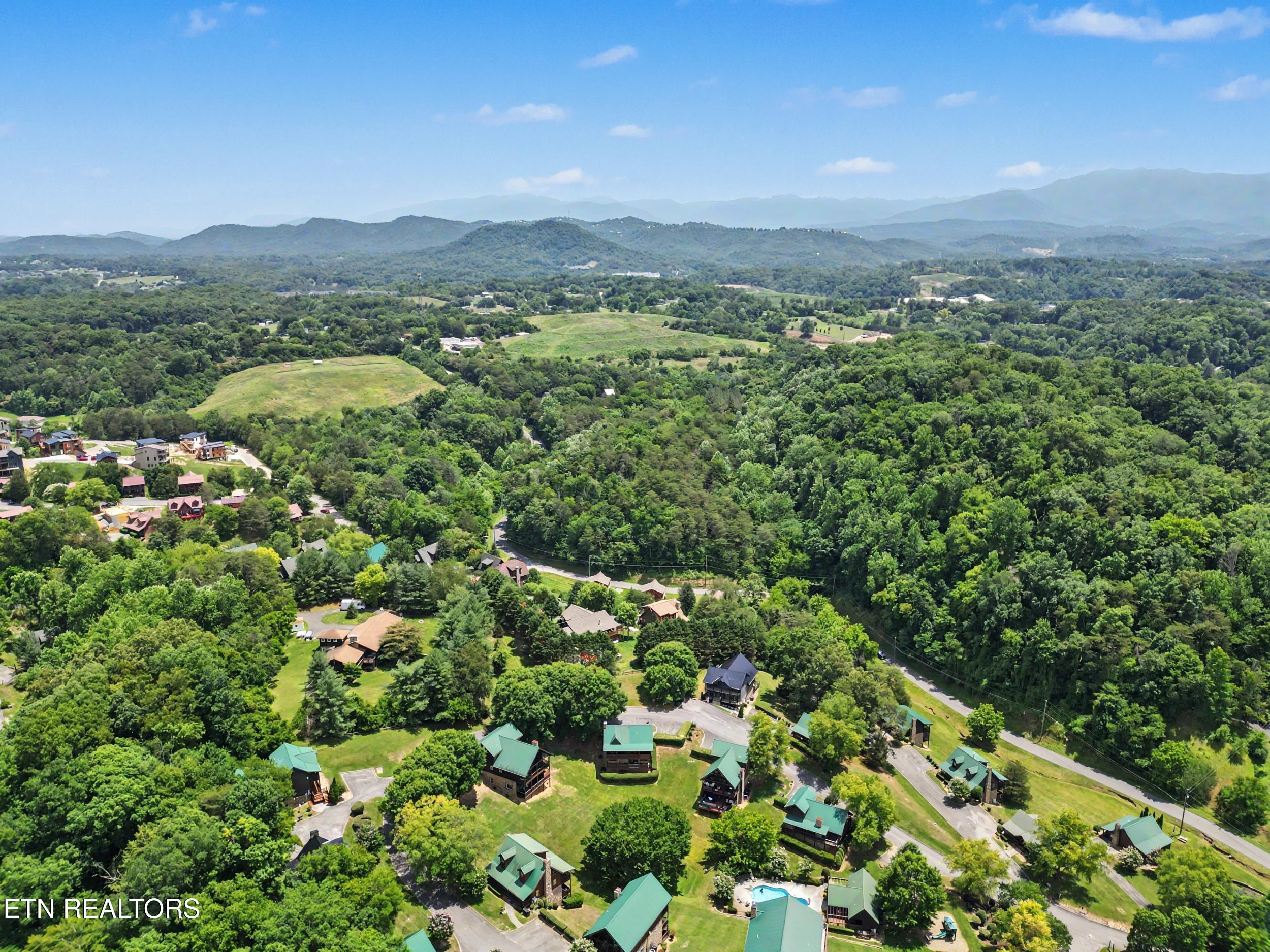 1629 Little Cabin Loop Pigeon Forge, TN 37862 - Photo 57 of 59 57_dji_0045.png